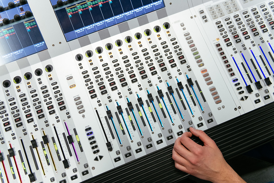 Tonlabor des Departments Medientechnik