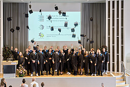 Abschlussfeier SoSe 2025
Hutwurf Master-Absolvent*innen